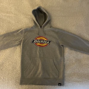 Dickies hoodie - Dickies hoodie som är använd en gång 