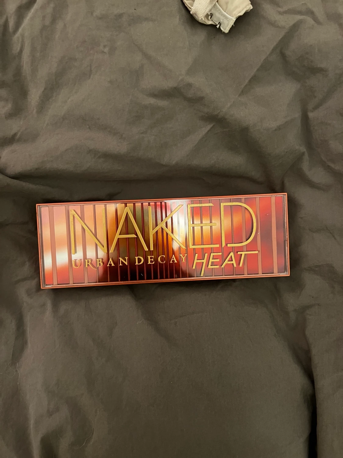 Naked heat palett