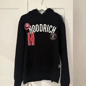 Hoodrich hoodie - Hoodrich hoodie, haft länge men känns som ny. 