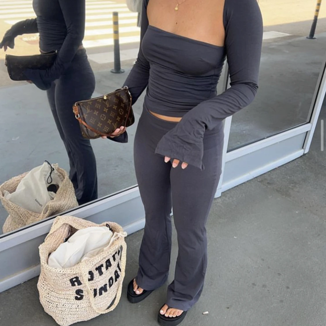 Gina Tricot Soft Touch Byxor Folded Flare