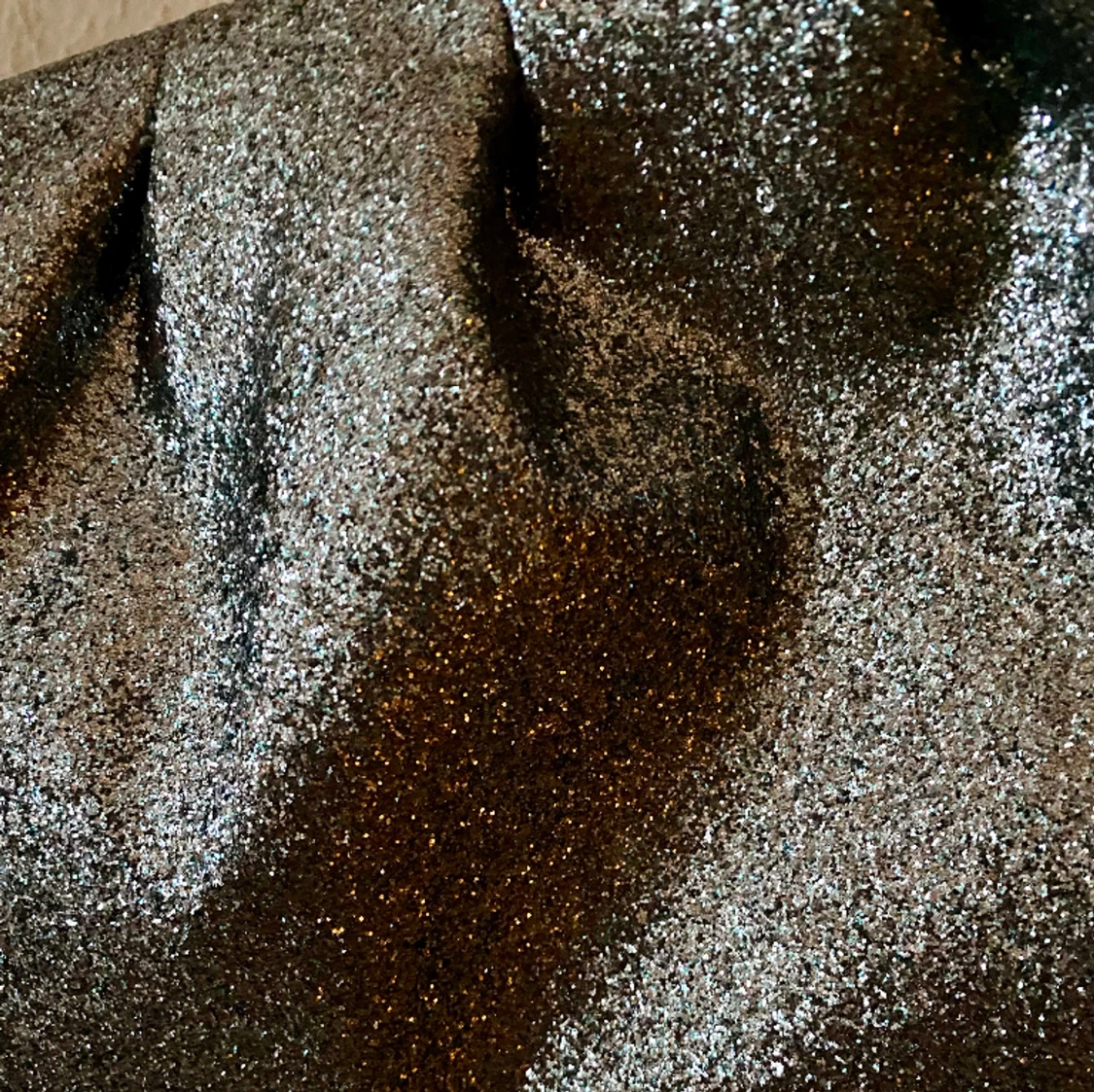 Glitterväska i silver  - 91