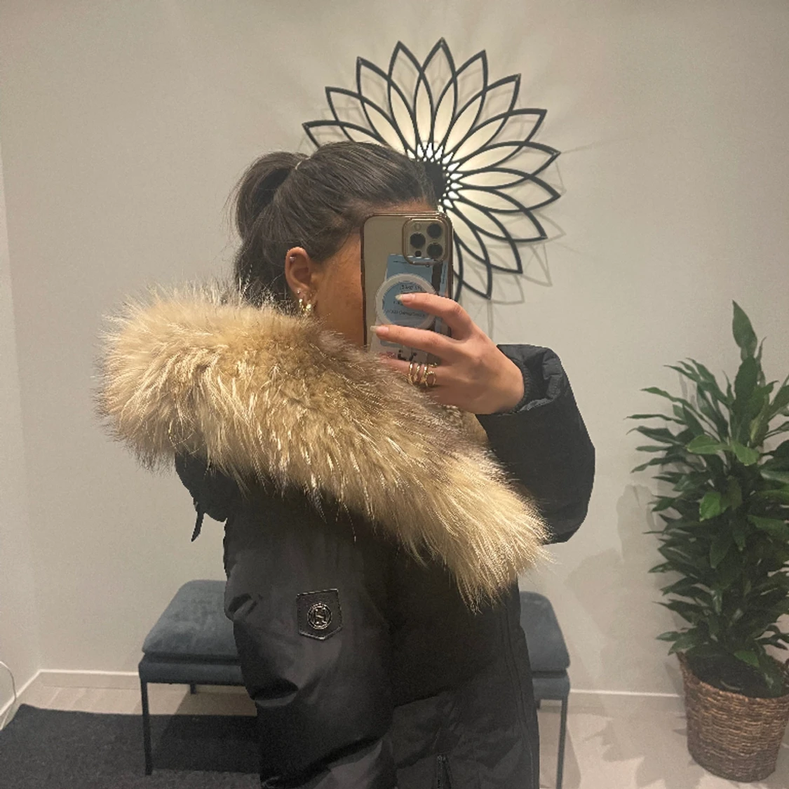 Oanvänd hollis jacka (stolek 34)  - 90