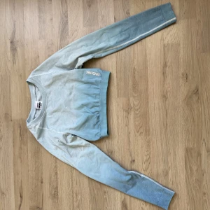 Gymshark träningstopp - Träningstopp från gymshark. Sparsamt använd. Storlek S