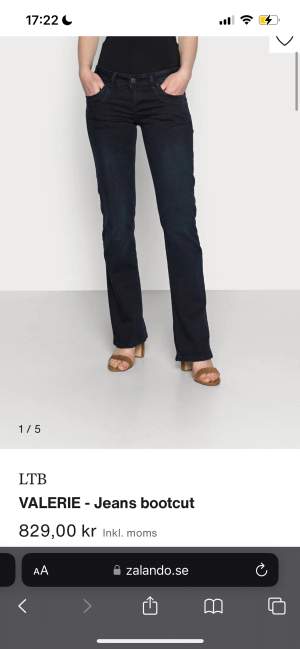 Säljer mina jättefina Ltb jeans, dom är slutsålda i nästan alla storlekar överallt. Köpta för 829kr. Kop privat för frågor💕💕