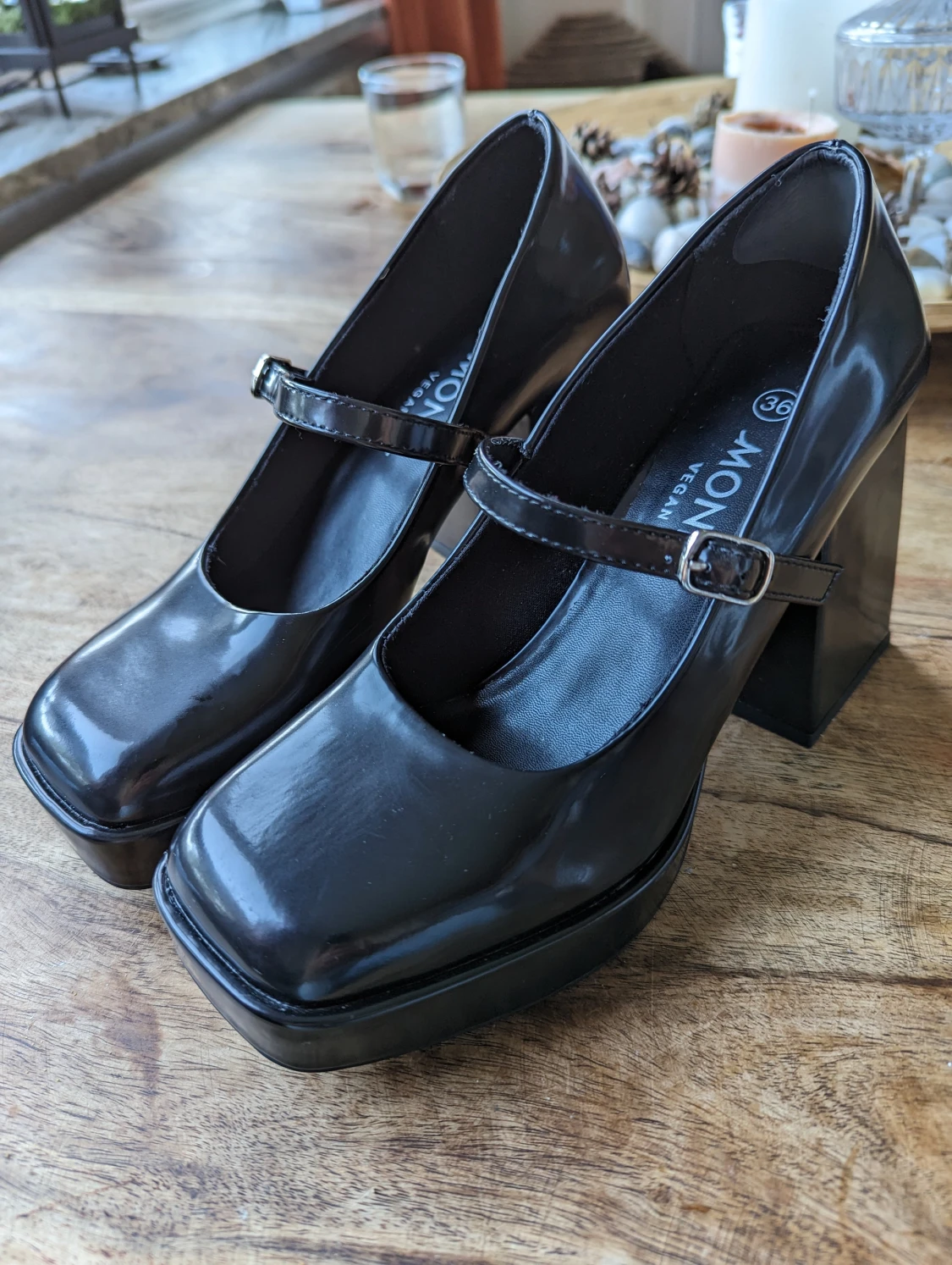 Svarta Mary Jane pumps-platåklack