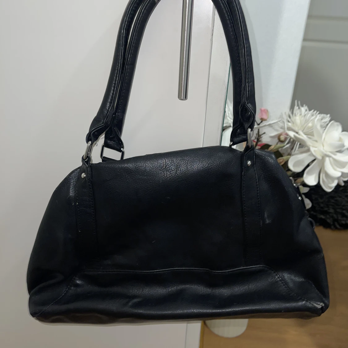 Jätte vacker svart handväska  - 90