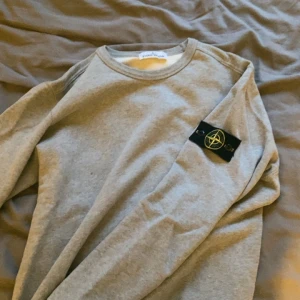 Stone island tröja - Har inte användts så ofta köpter för 1,6  tusen