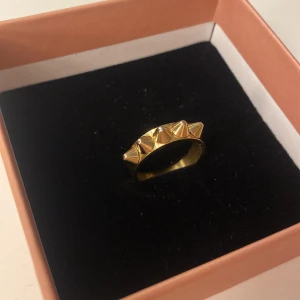 Edblad ring - Jätte fin ring från edblad