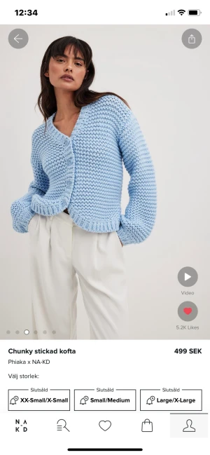 Kofta från na-kd - Jättefin kofta från na-kd som endast är testad. Är oversized så passar XS-M