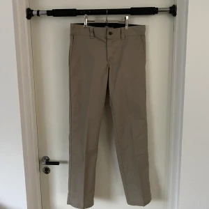 Dickies chinos - Dickies chinos Flex, 67 Collection  Nypris 600kr. 