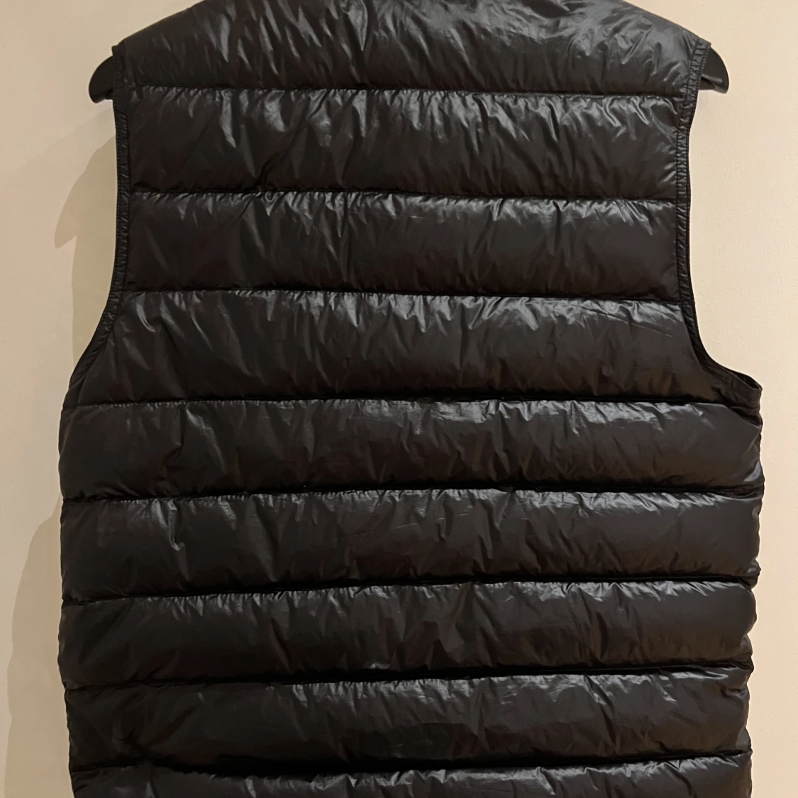 Moncler gui väst - 90