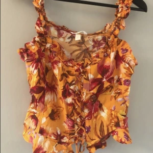 Orange topp - Oanvänt