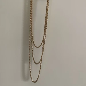 Oanvänd halsband  - Helt nytt halsband.