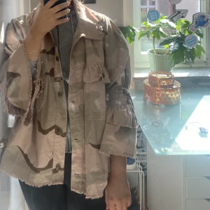 Jacka!  - Så cool jacka! Kan gå ner i pris vid snabb affär! 