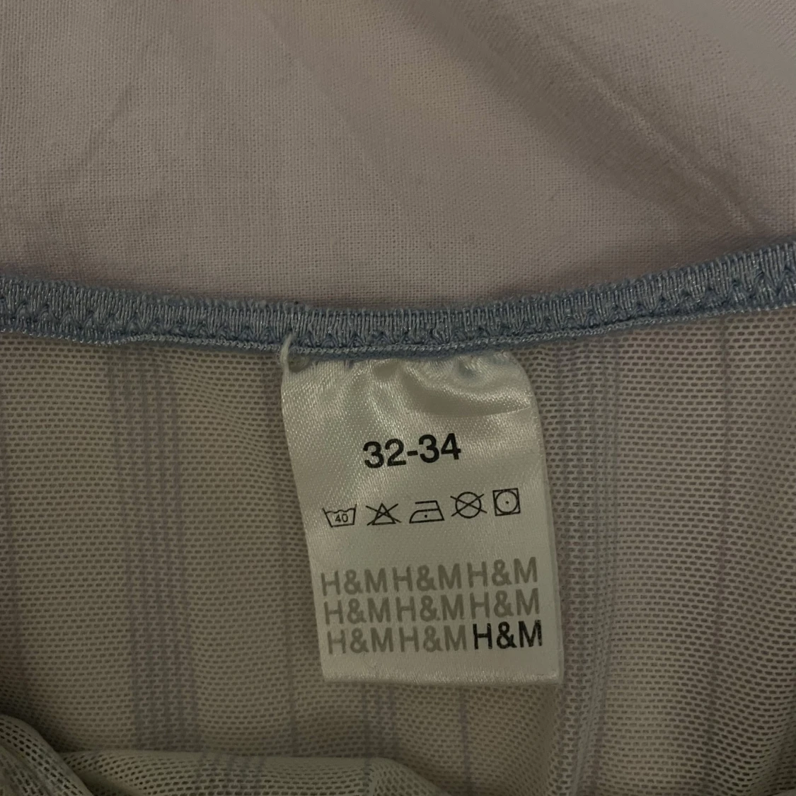 Söt topp i mesh  - 91