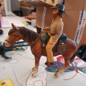 Schleich häst  - 600:- plus porto 