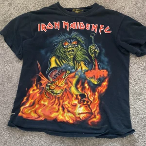 Iron maiden T-shirt  - En iron maiden tröja fårn 2009 den är k bar kvalite och 100% bumull 