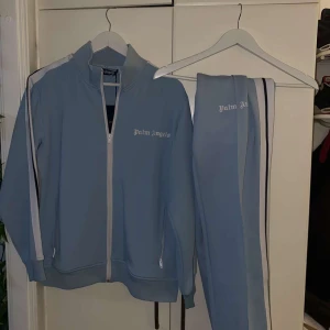 Palm Angel dress (S) - Palm Angel track suit Storlek S, oanvänd, tagsen är kvar. 