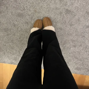 Baggy jeans  - Dessa passar inte mig längre och därför säljer jag😁De är lite använda men det finns inga synliga defekter . Skriv om ni har några frågor 🫶🏼