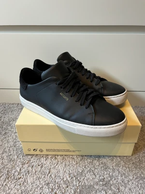 Axel Arigato skor - Arigato clean 90, Bra skick 8/10 använda få gånger 