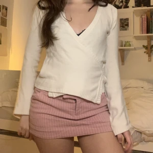 Vit stickad tröja  - Vit knyttröja :)