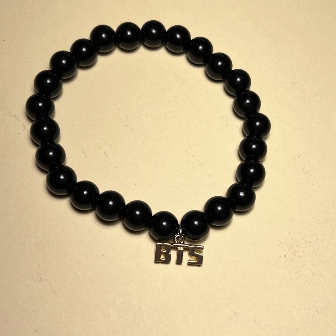 Bts armband