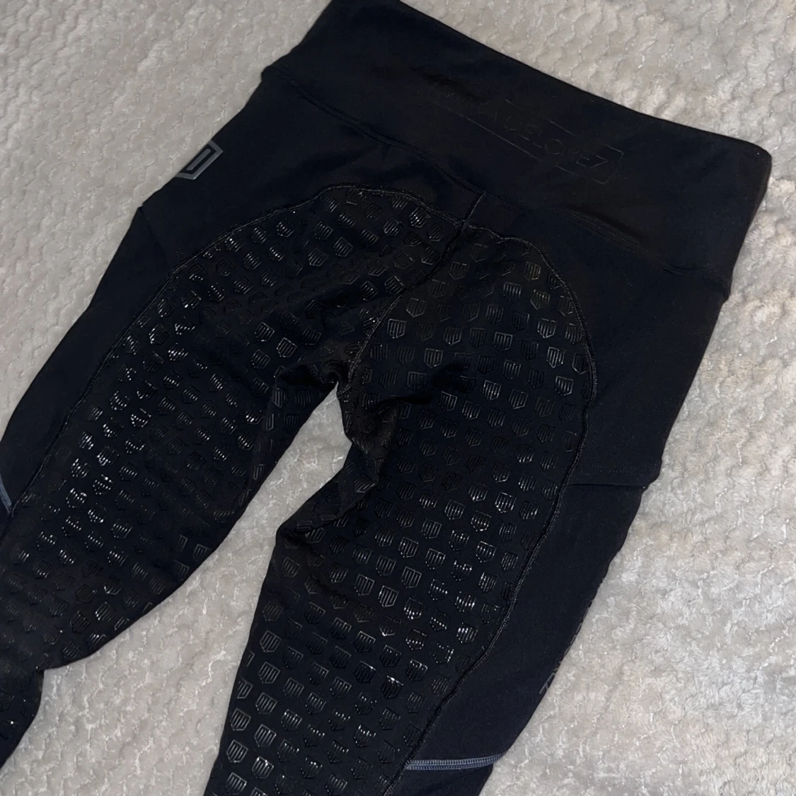 Maya Delorez fleece breeches - 90