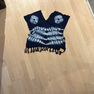 Tröja  - Tröja från Mauritius  Aldrig använd  Köpare står för frakt