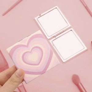 Spegel  - Cute spegel för 20 kr 😍