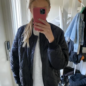 Jacka - Jättefin höstjacka som ny!