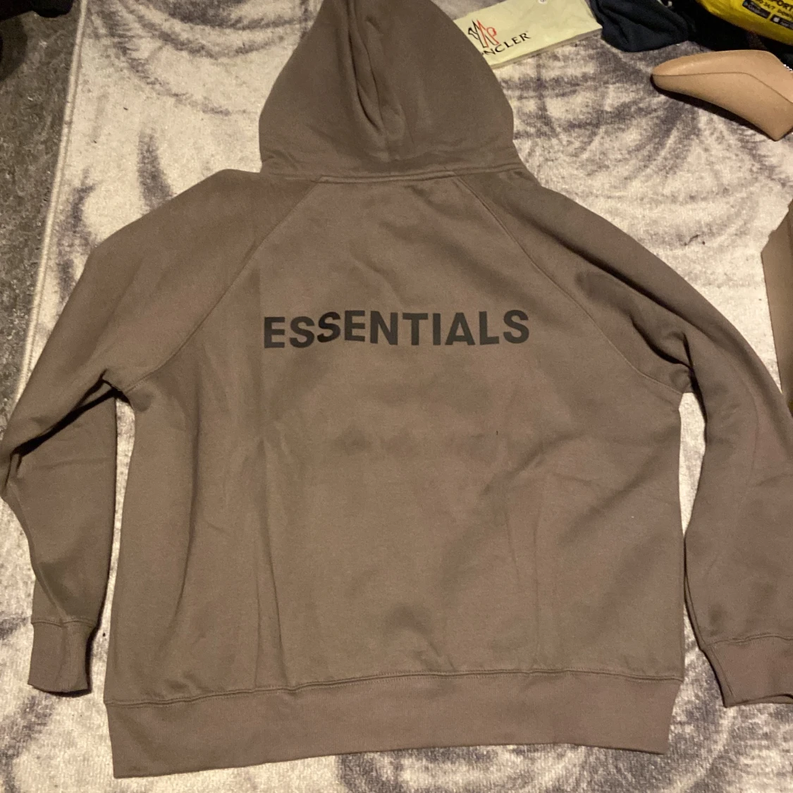 Essentials dragkedja tröja  - 90