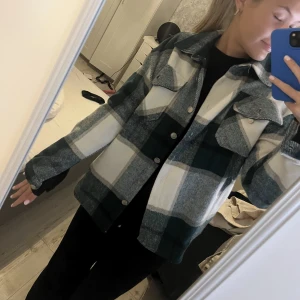 Jacka - Jättefin kappa som inte kommit till användning på senaste💚