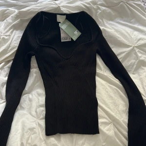 Tröja  - Topp från hm. Storlek S aldrig använd 