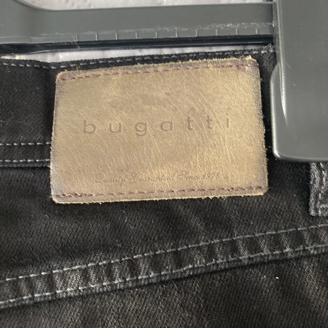 Bugatti jeans - 91
