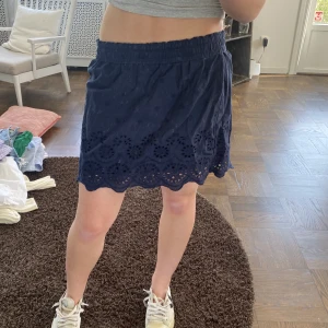 Kjol - Fin blå kjol till sommar. Inga tecken på användning!💗