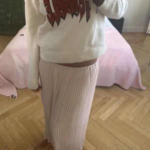 Maxi kjol  - Super fin lång kjol i ljus rosa! 