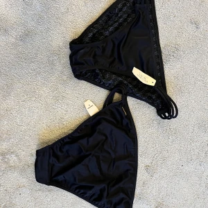Victoria secrets bikini NY - Ett par helt nya Victoria secrets bikinbyxor i stl S 