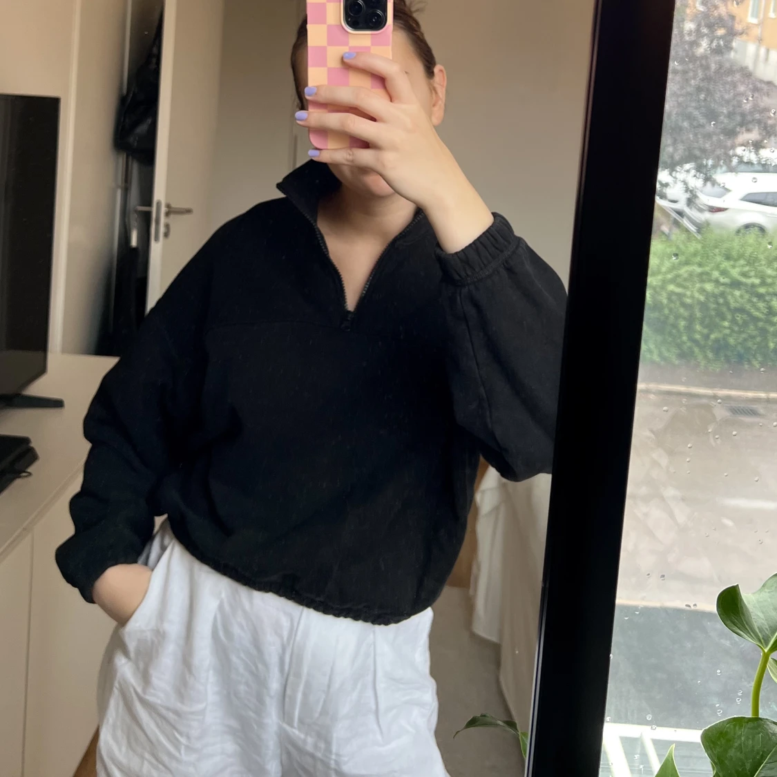 Croppad tröja med dragkedja - 91