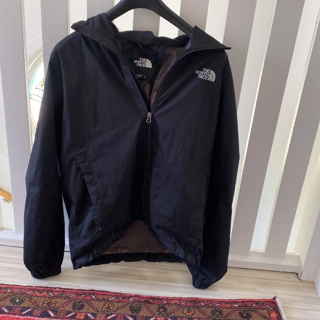 The north face vindjacka