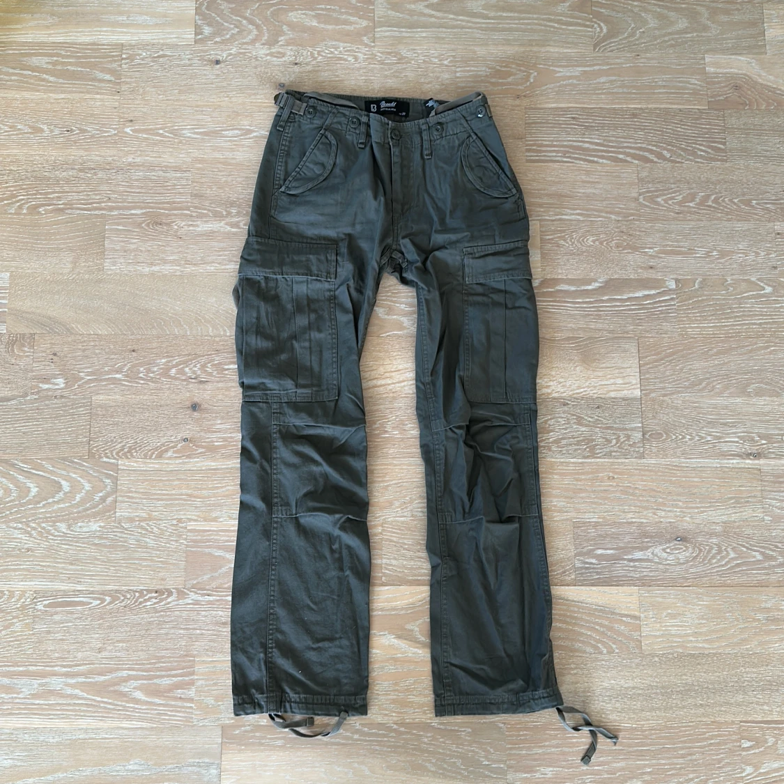 Brandit Cargobyxor - olive 