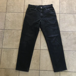 Vintage Levis 550 - Vintage Levis 550 i bra skick. 34x32