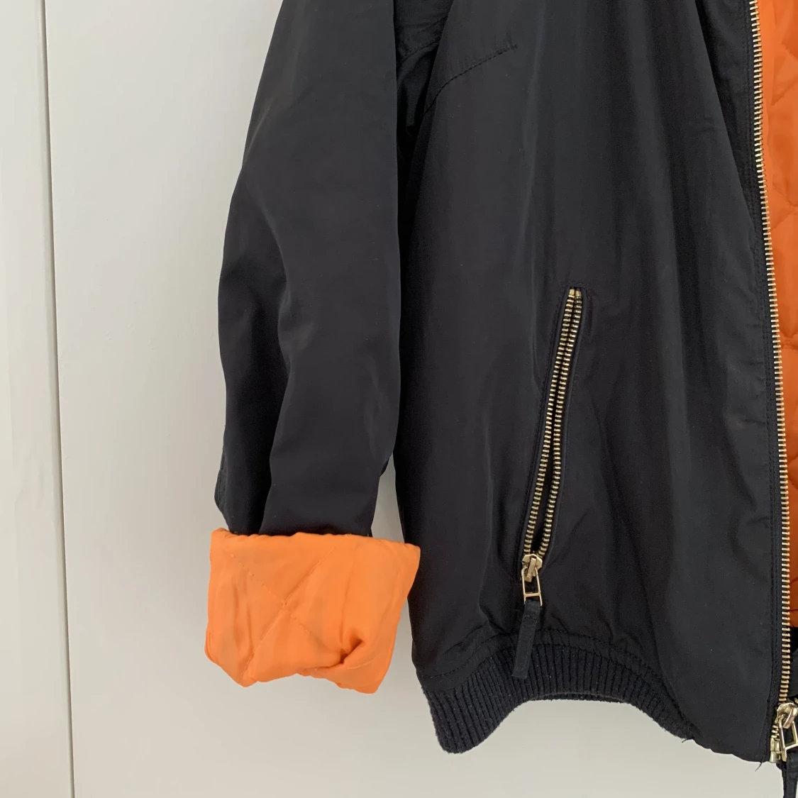 Svart bomberjacka - 90