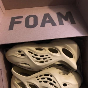 Yeezy foam runners - Andvända två gånger