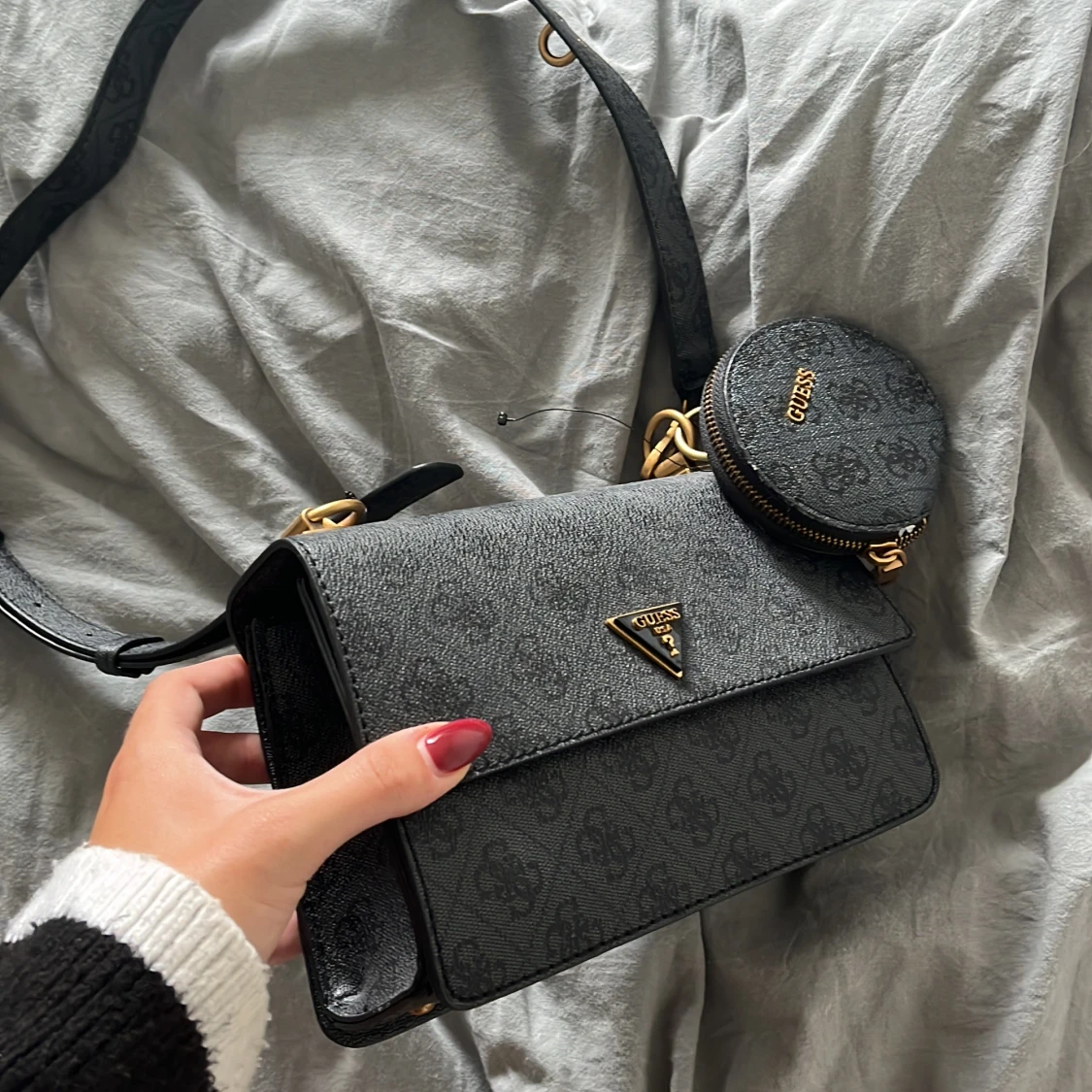 Ny guess väska  - 91