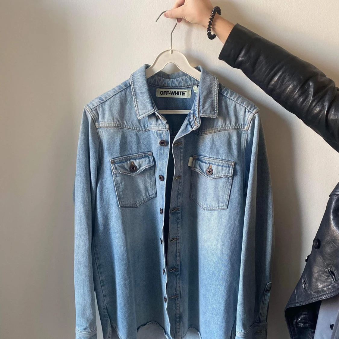 OFF-WHITE jacka  - 90