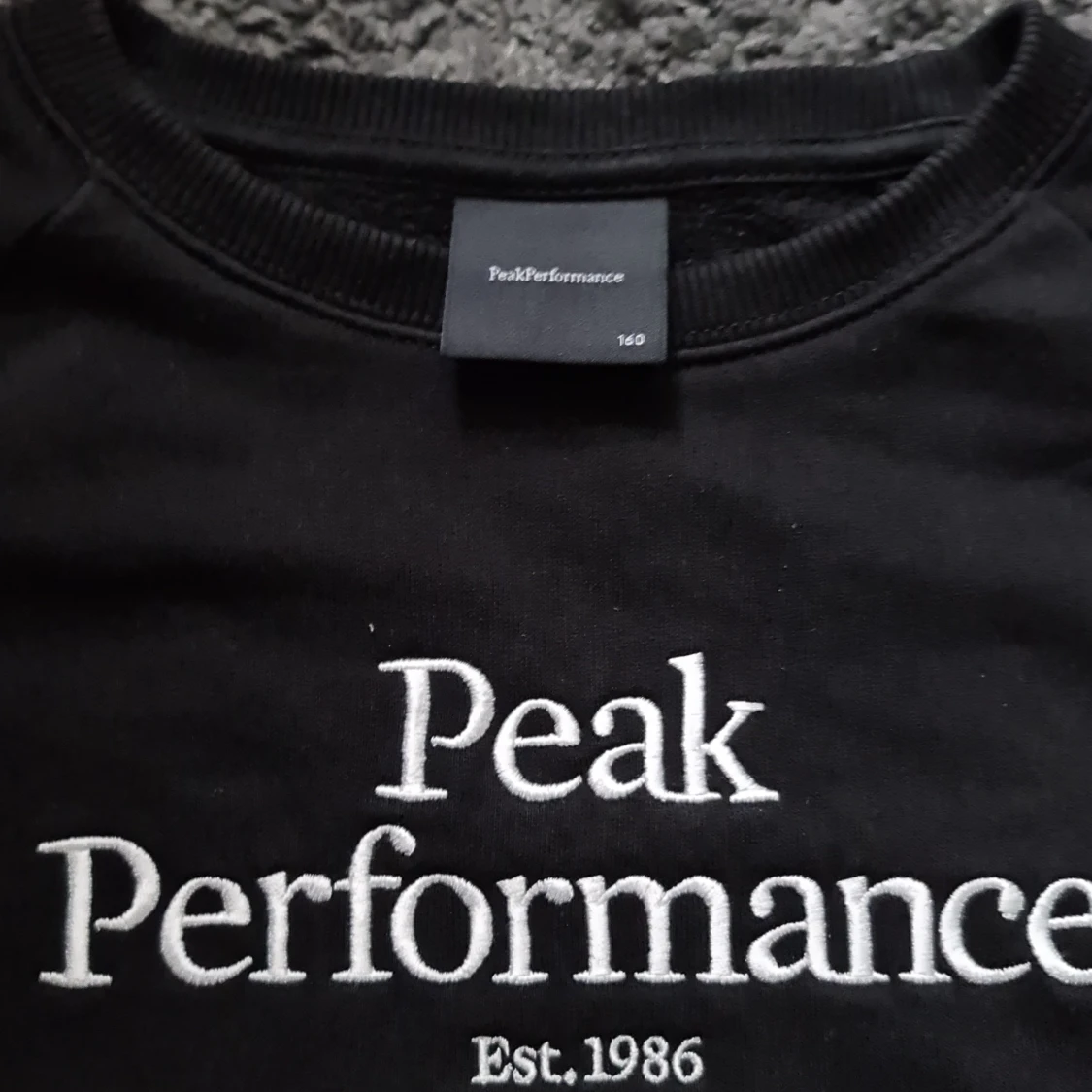 Peakperformance tröja  - 90