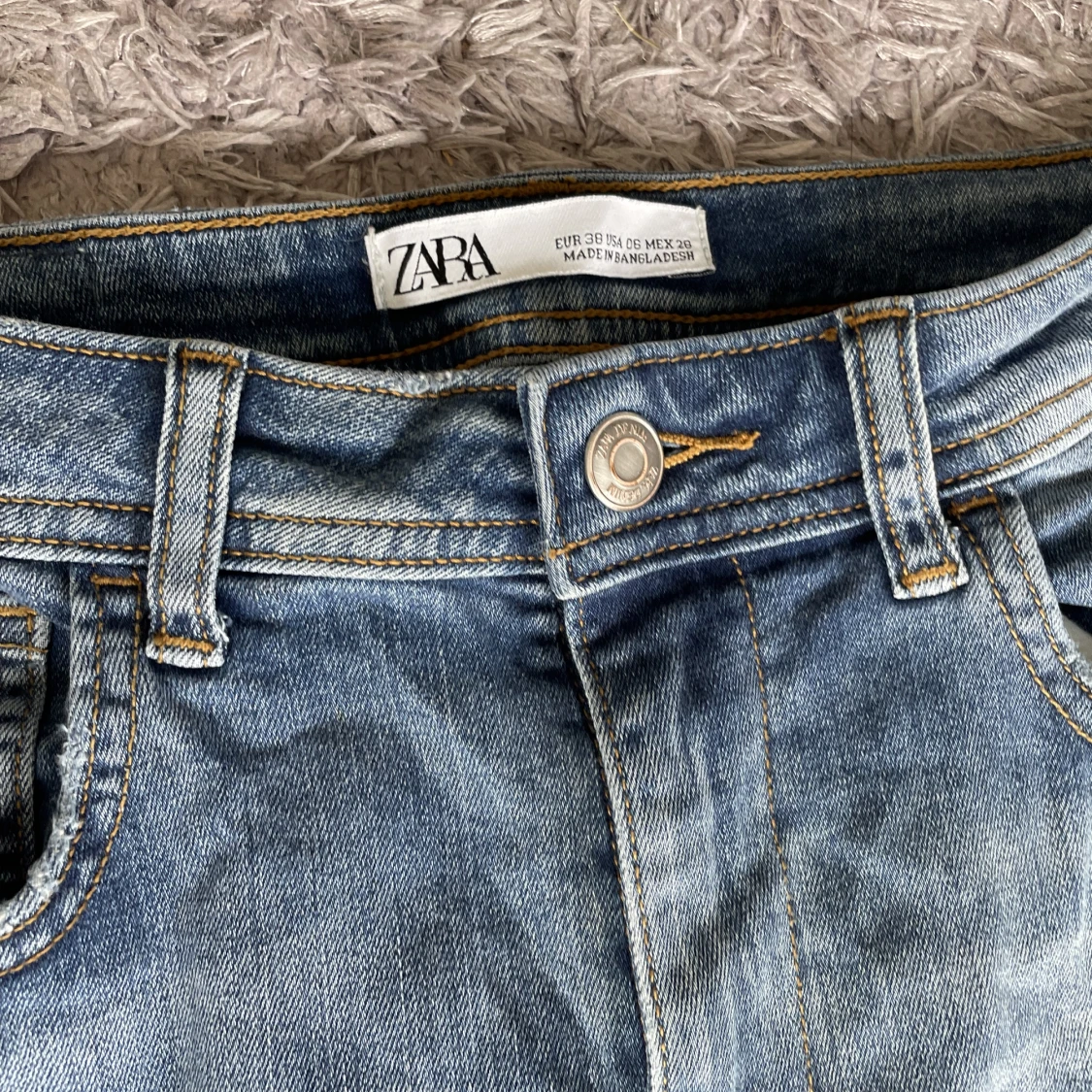 ZARA JEANS - 90