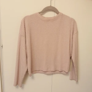 Rosa tröja - Fin tröja. Fint skick!