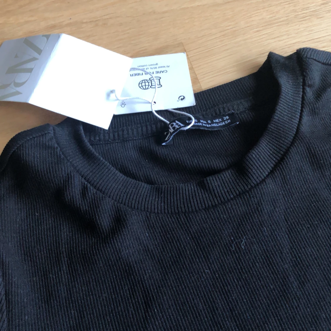 Ribbad klänning - 90