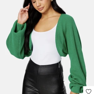 Kofta - Säljer den, helt ny. Från bubbelroom